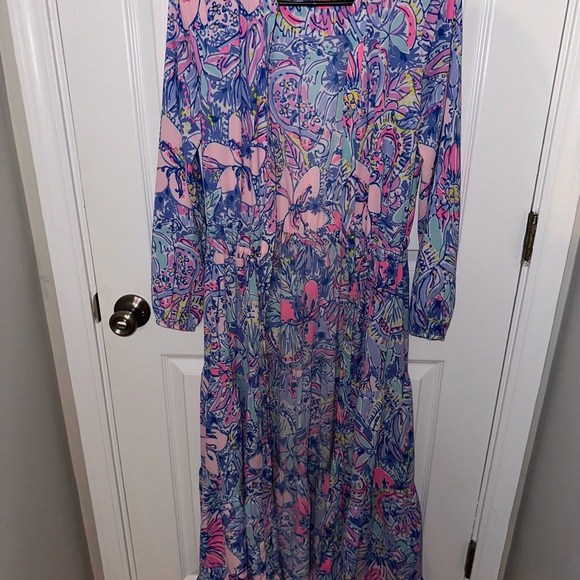 Lilly Pulitzer Blue and Pink Patterned Dress - Picture 1 of 3